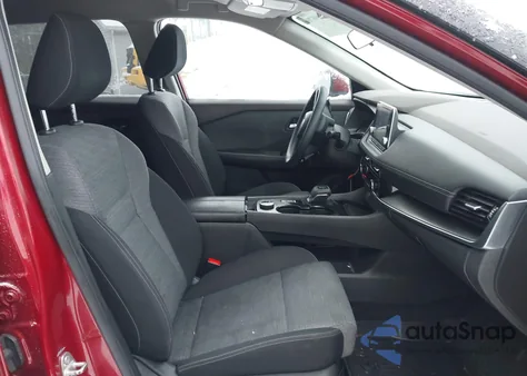 2021 Nissan Rogue Sv Intelligent Awd z USA, uszkodzony, nr VIN JN8AT3BB9MW210762